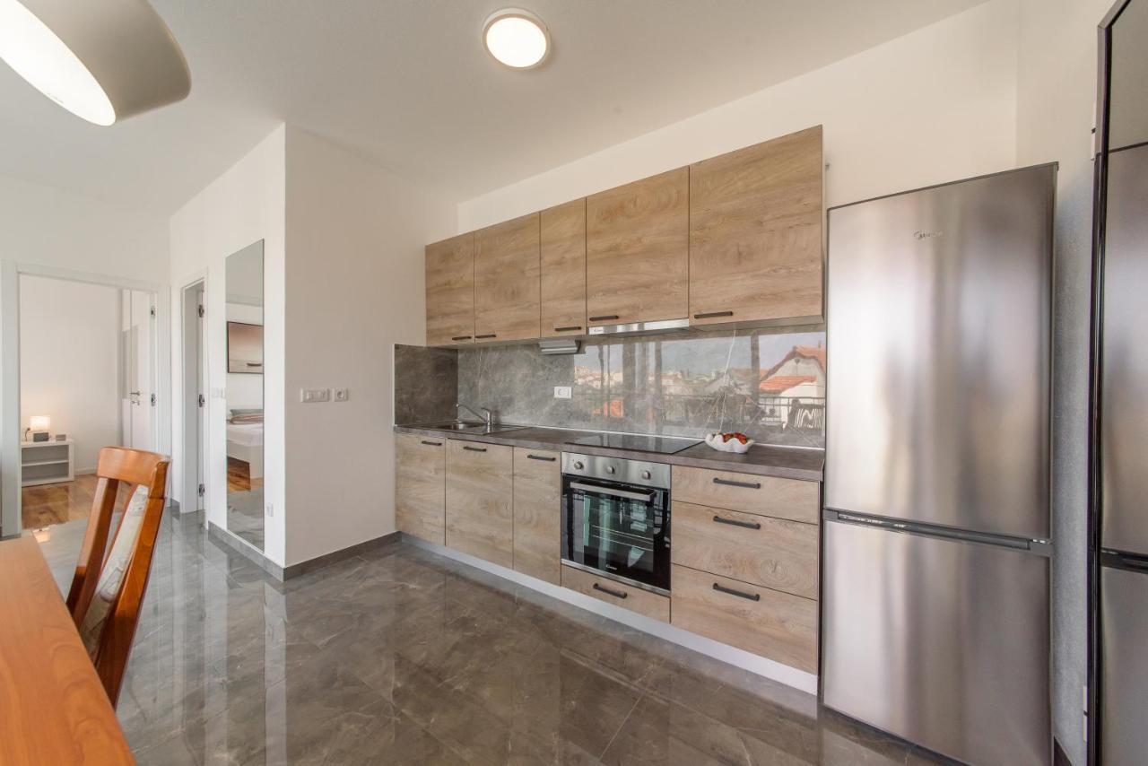3 Apartment